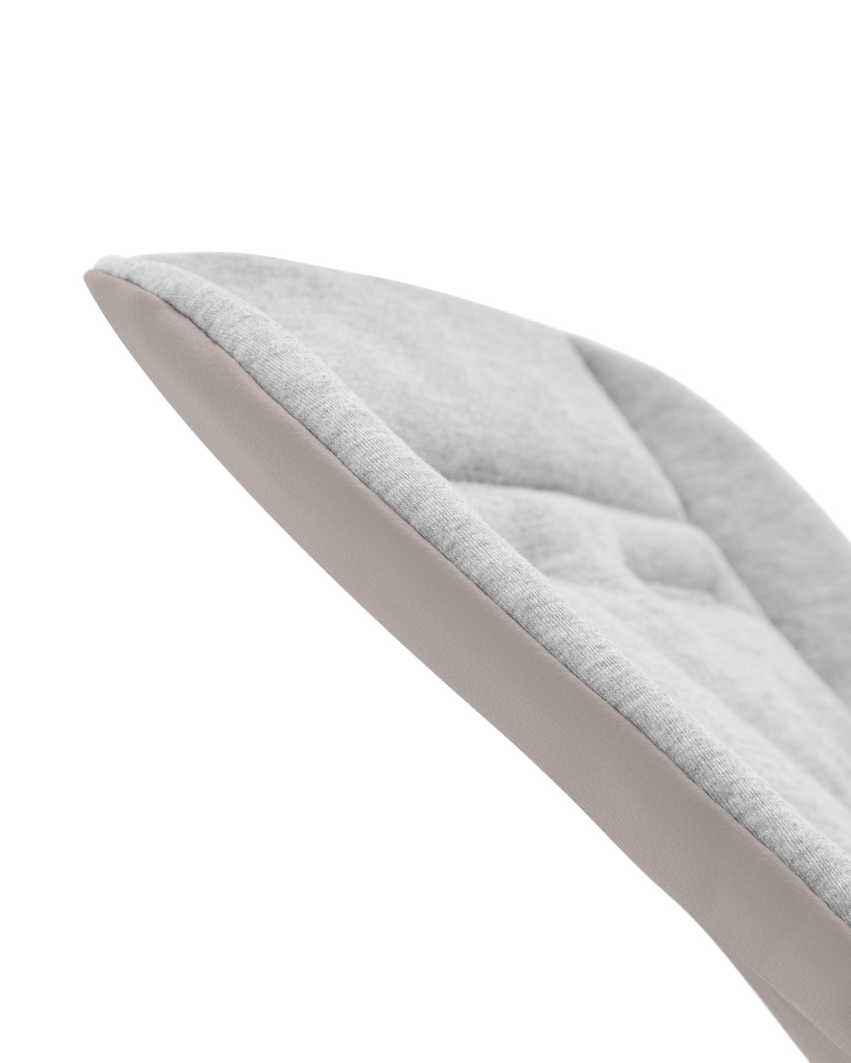 Шезлонг, стульчик для кормления и бустер Comfort 2025 Двухсторонний съёмный вкладыш для большего комфорта и гигиены.